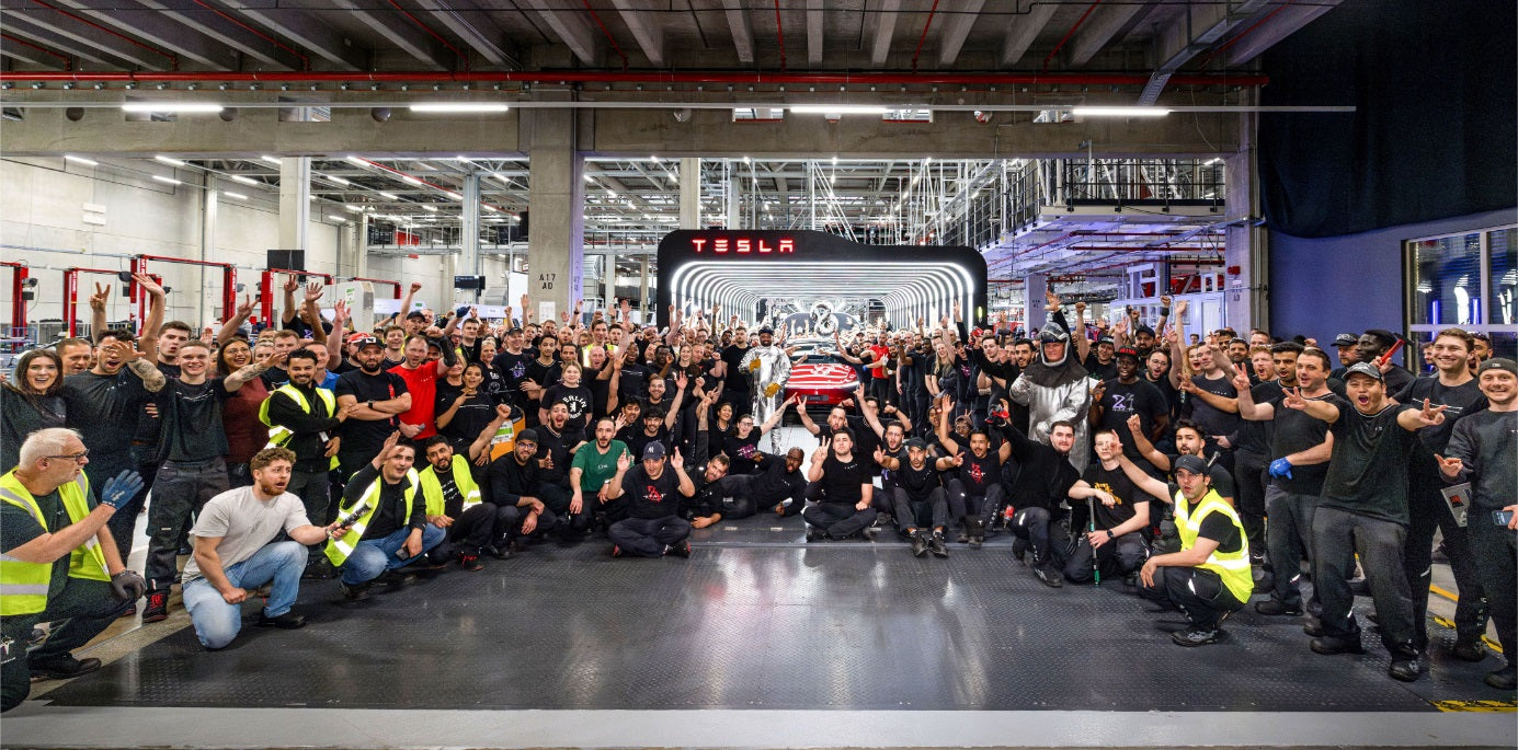 Tesla Inks Chip Deal with Samsung, Setting Up Unbridled Growth for the Future