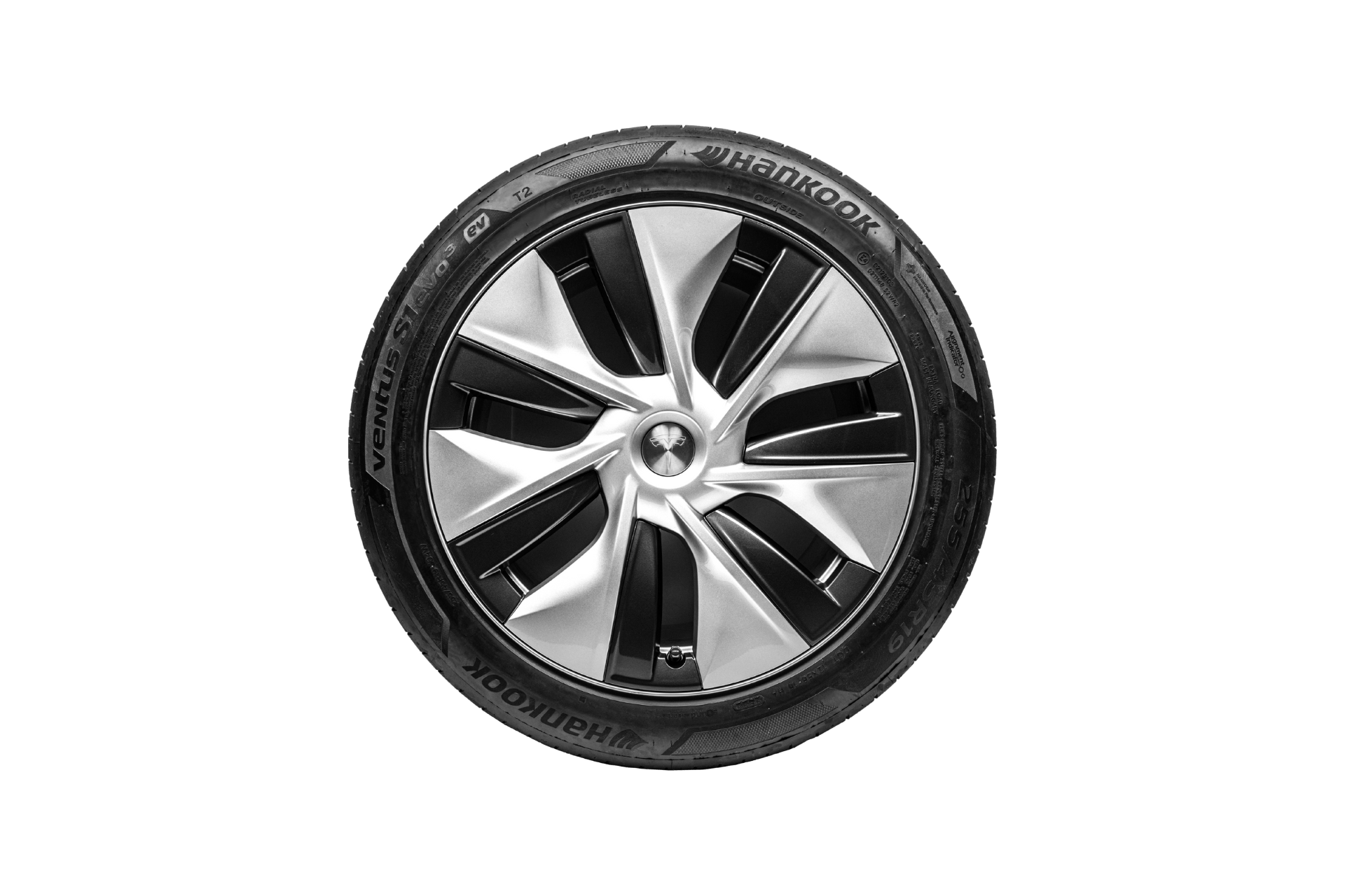 A car wheel featuring a sleek, modern JOWUA zinc alloy rim design paired with a Hankook tire. The rim boasts metallic spokes and is designed with airtight leak protection. The Ventus S1 evo3 tire is prominently displayed against a white background.