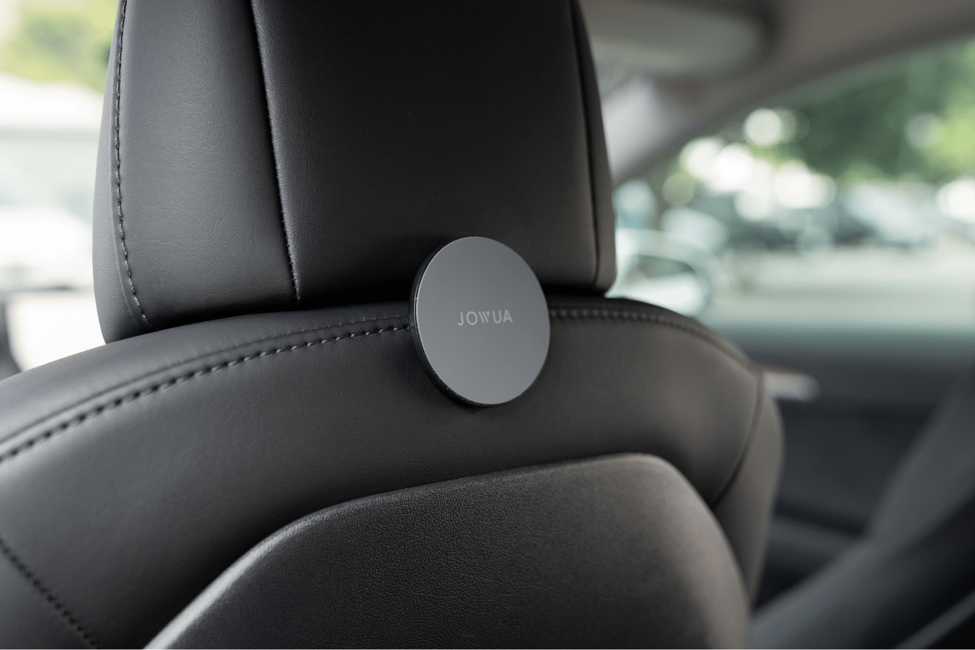 Tesla Magsafe Car Seat Holder