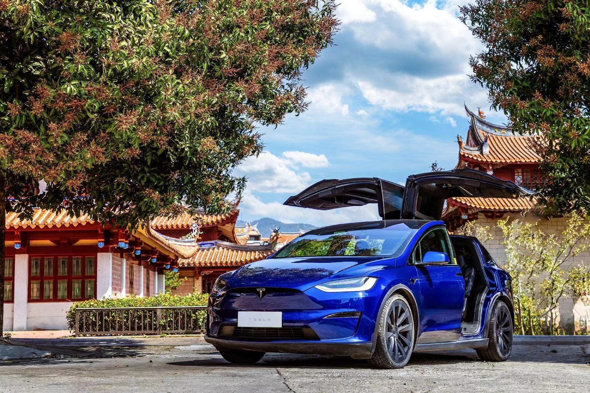 Tesla Autonomous Cars Are Almost Here as FSD Reaches New Milestone - JOWUA