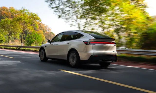 Tesla Model Y L Premium Guide: Complete US Specs, First Look & Recommended Accessories