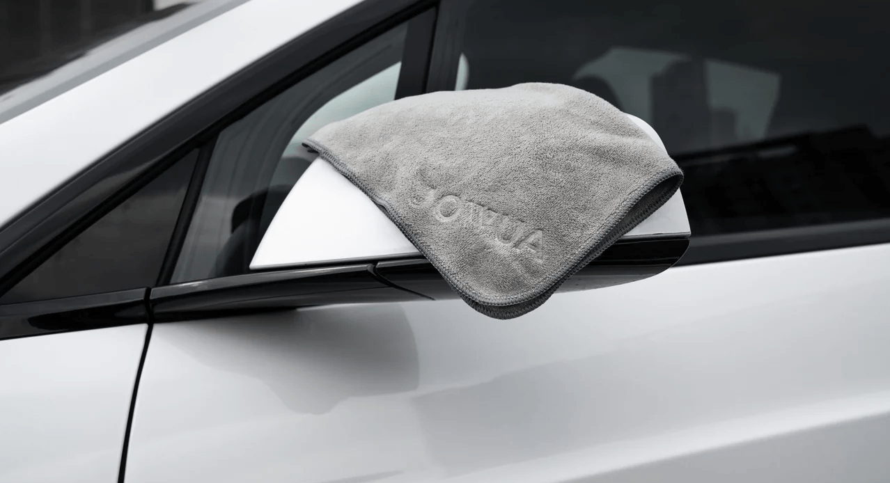 Tesla Clean Picture How to Clean a Tesla? - JOWUA