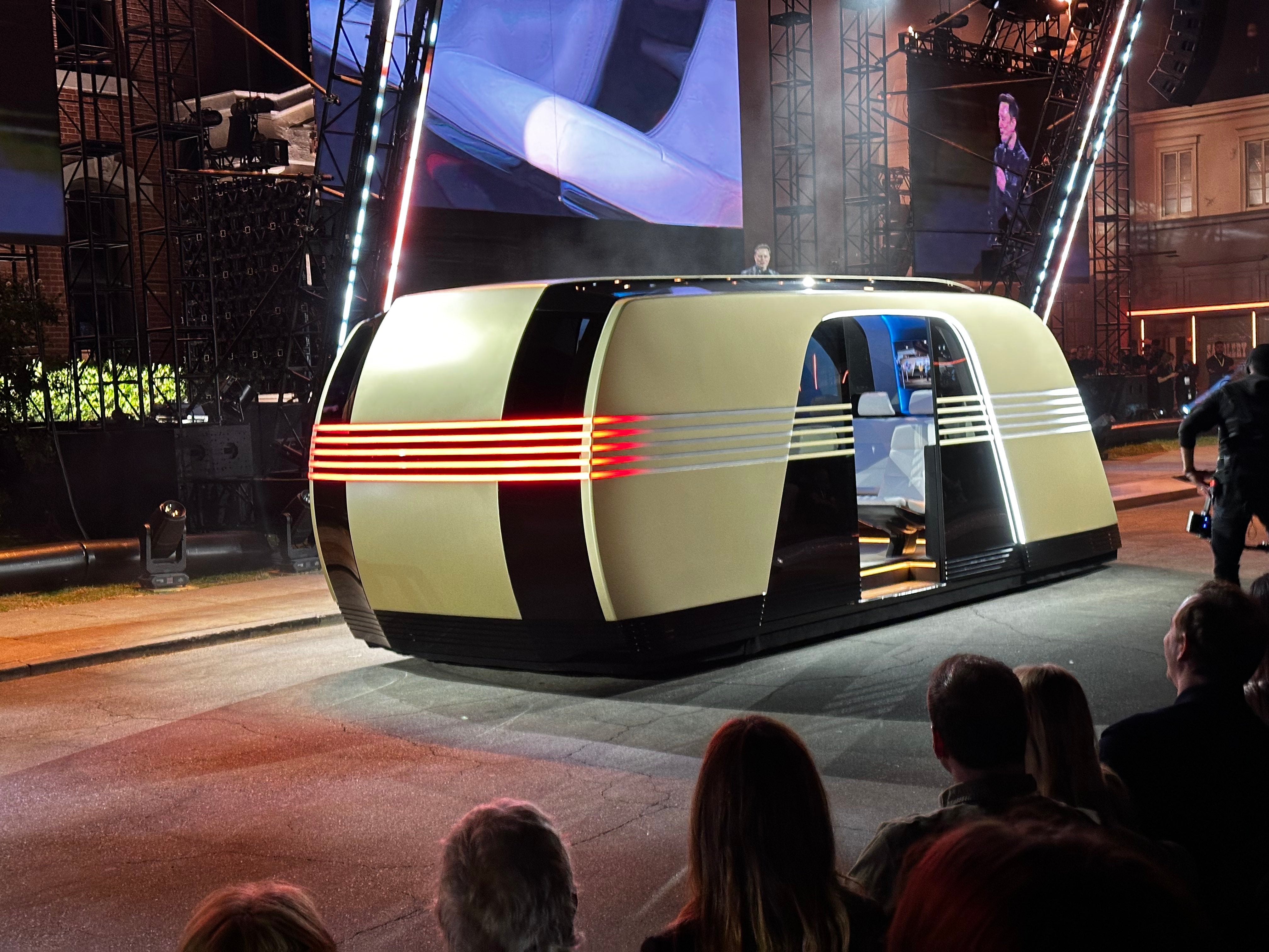 Accessori Tesla RoboVan - JOWUA