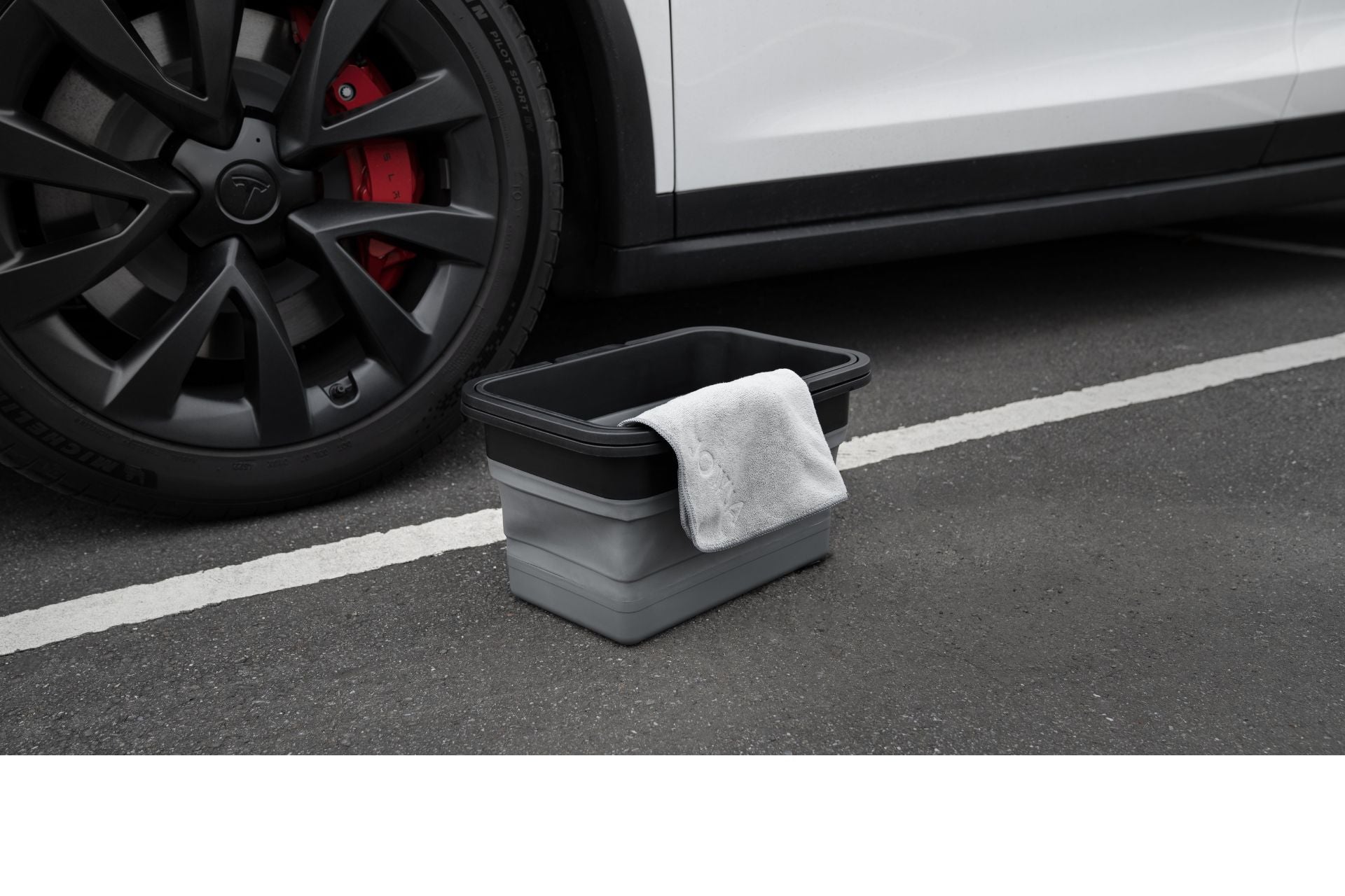 Microfiber Cleaning Cloth jowua with under seat collasible organizer for cleaning tesla car