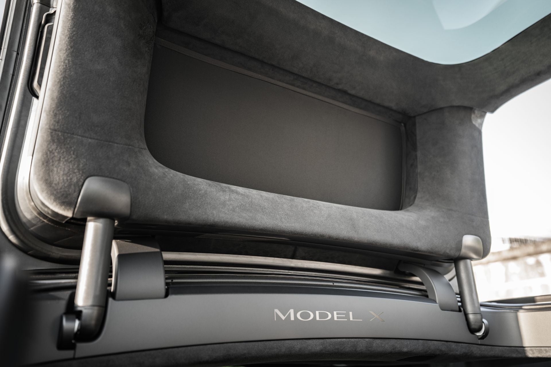 Model X sunshade bundle, easy protection from the sun in the model X - Door