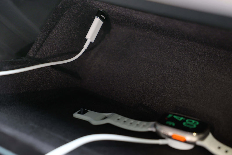 Apple Watch Tesla  Charging Kit